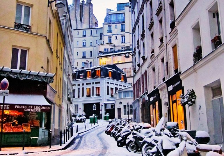 Best & Worst Months to Visit Paris (Don’t Get Stuck in Rain!) - Worst Months to Visit Paris