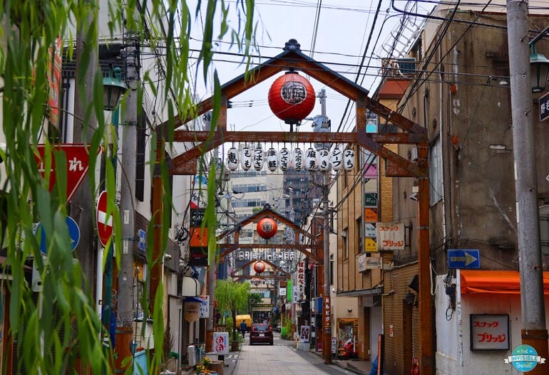 tourist spot near yokohama station Noge, the "Yanaka Ginza" of Yokohama