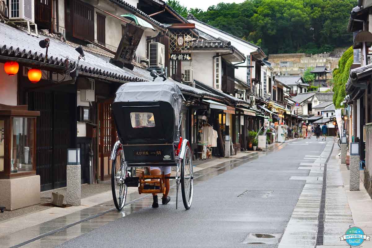A rickshaw in Kurashiki Bikan Historical Quarter