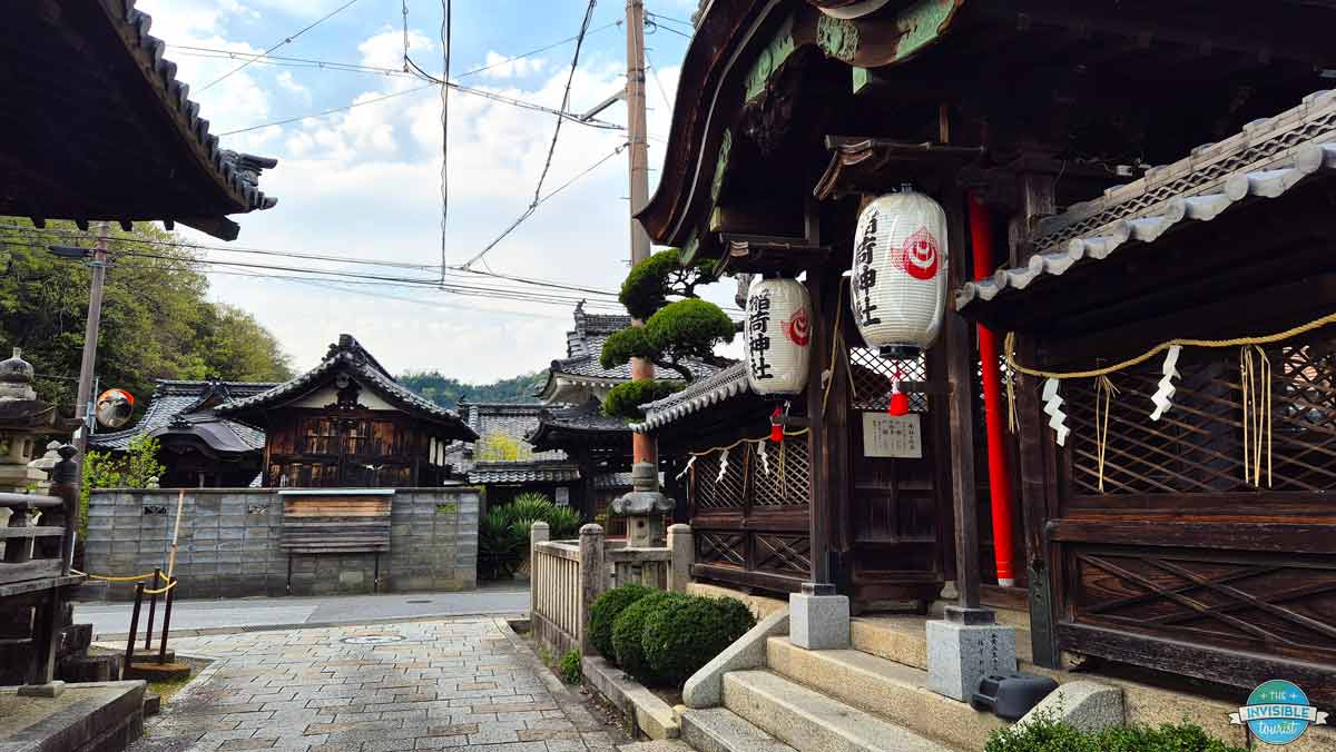 Include the smaller temples and shrines on your Omihachiman day trip itinerary