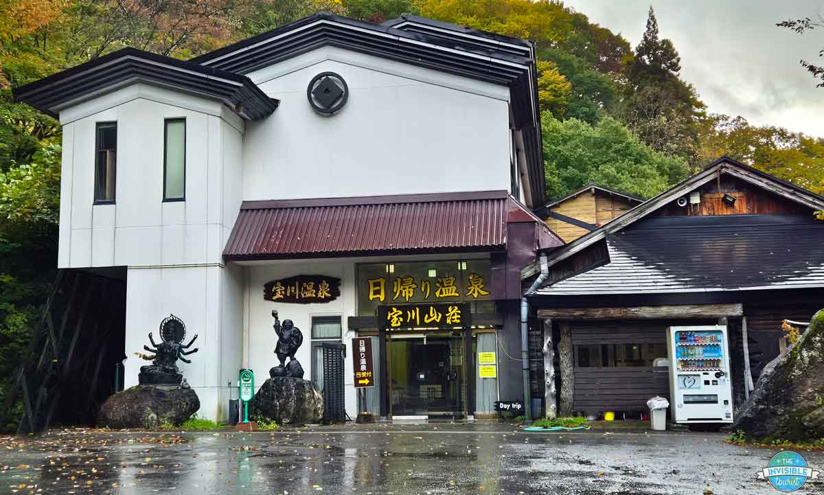 Takaragawa Onsen Day Trip from Tokyo
