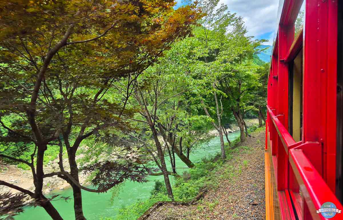 Take the old-fashioned Sagano Romantoc train for a scenic ride alongside the turquoise river of Arashiyama